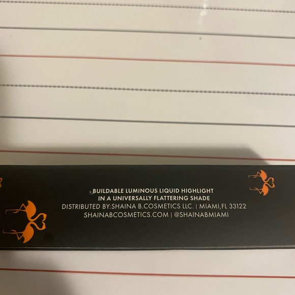 Shaina B Miami Flamingo liquid highlighter shade nude beach - Picture 2 of 5